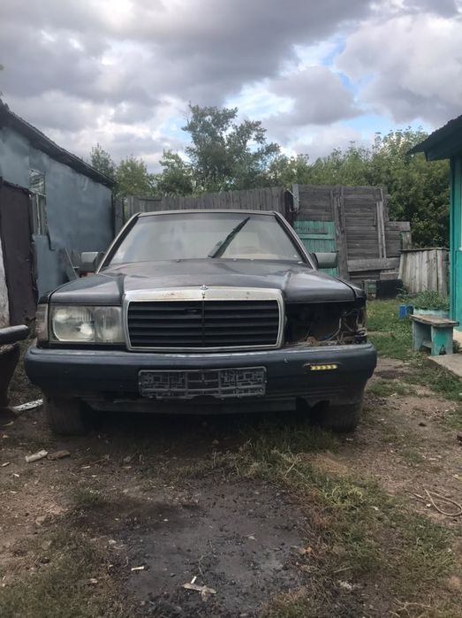 Продам мерседес 190