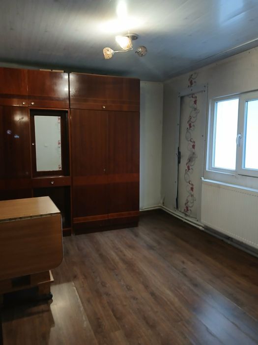 Casa de închiriat Branistea