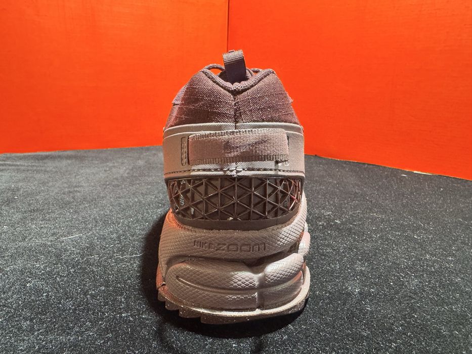 № 39,41 оригинални Nike Zoom Vomero Roam Shoemag
