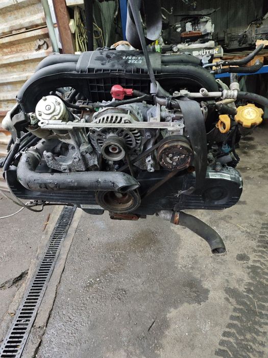 Двигатель Субару аутбек 2.5(253)vvti. Avcs