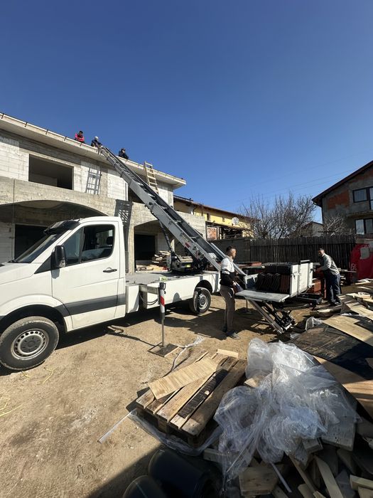 Lift mobil de inchiriat