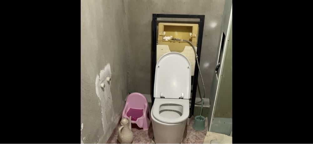 Унитаз инсталяция