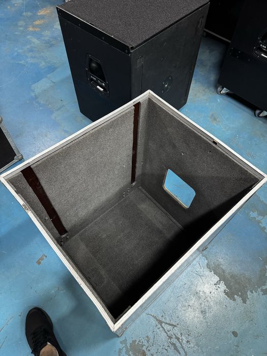 Flightcase capace d&b audiotechnik Qsub