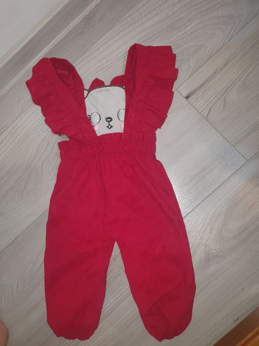 Salopetă bebe 6-9 luni