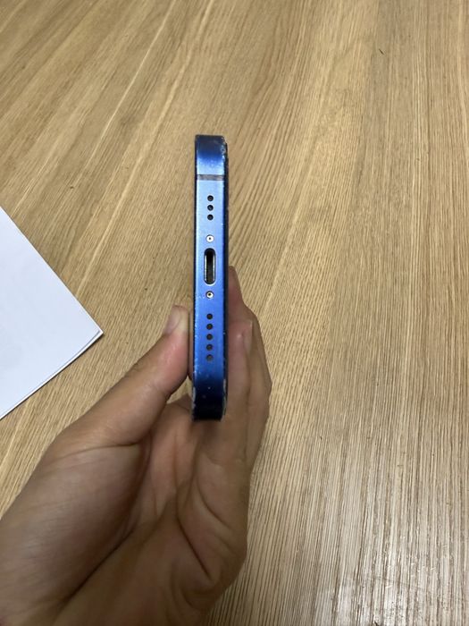 Iphone12 holati oʻrta