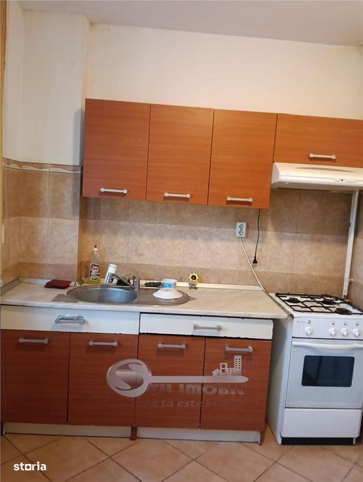Apartament 2 camere de vânzare, ultracentral, Piața Unirii, etaj 1