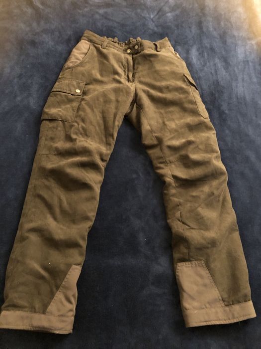 Vand pantaloni de vanatoare Pinewood