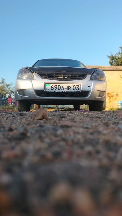 Продам Приору ..