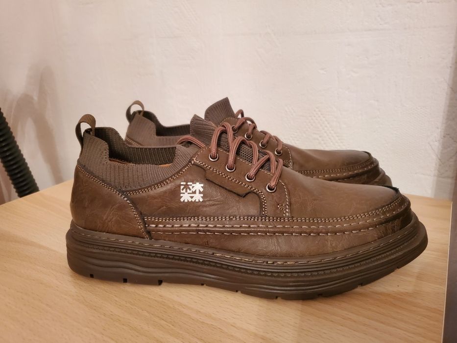 Продам обувь полуботинки