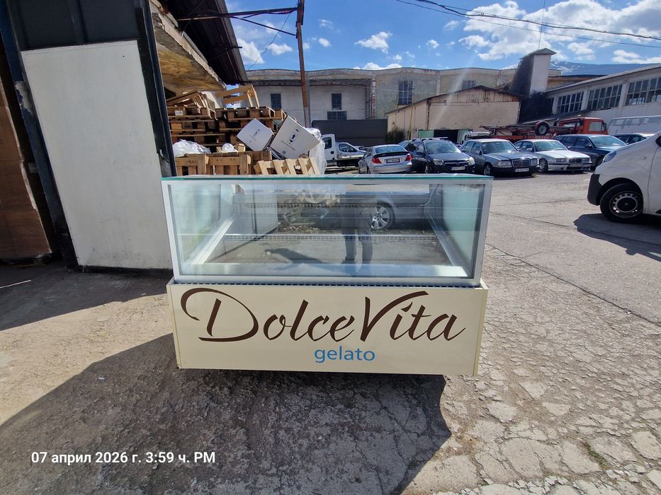 Витрина за сладолед