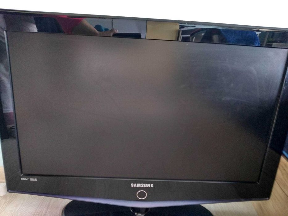 Телевизор Samsung