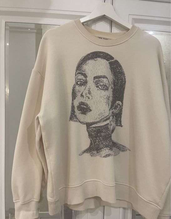 Женские кофты, худи 46,48 размер