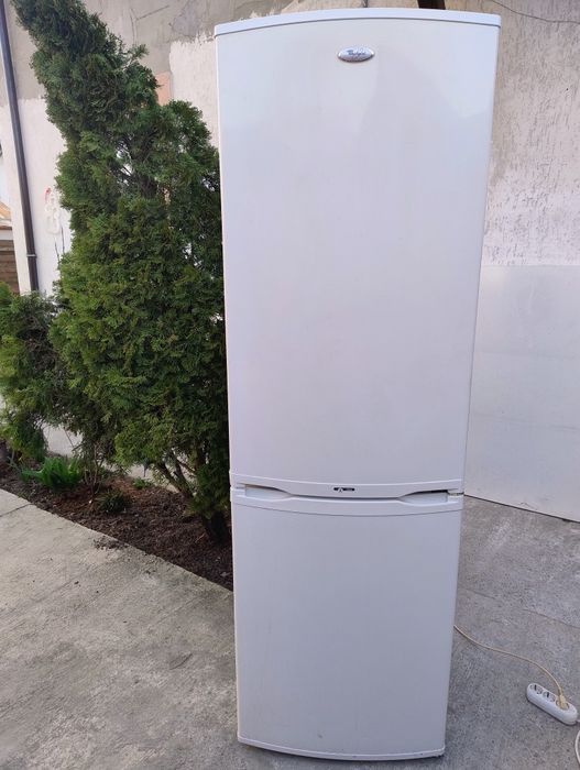 Vând frigider, combina frigorifica Whirlpool