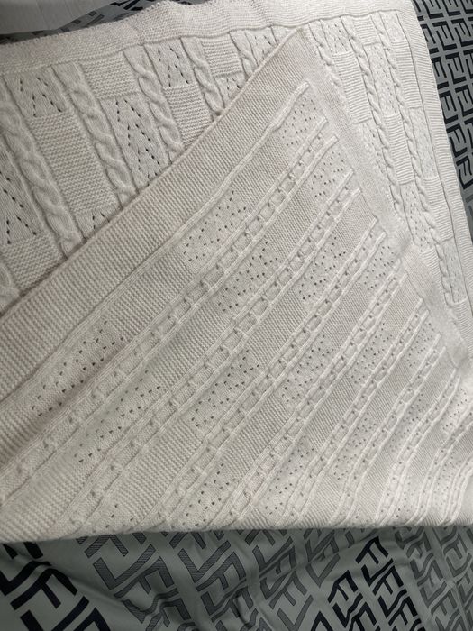 Плед вязанный детский