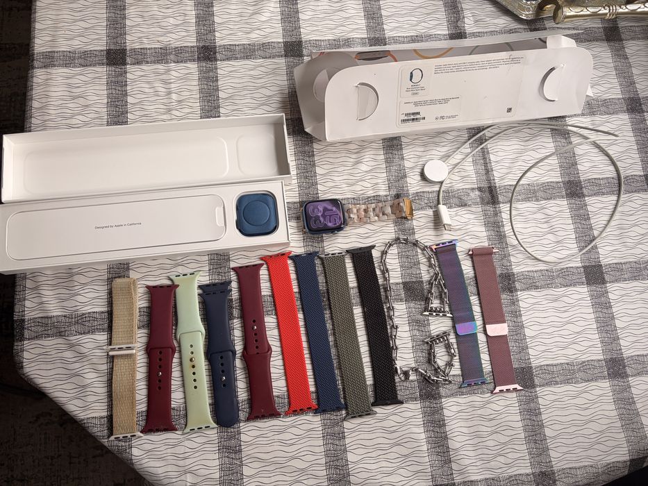 Apple watch series 7 45mm blue + 12 каишки
