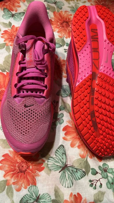 Nike pegasus premium розови