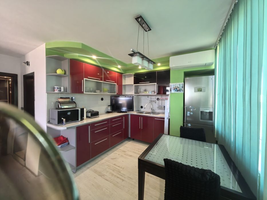 Дава се под наем Тристаен апартамент в Казанлък - 100 кв.м за 280.5 € - Снимка #5