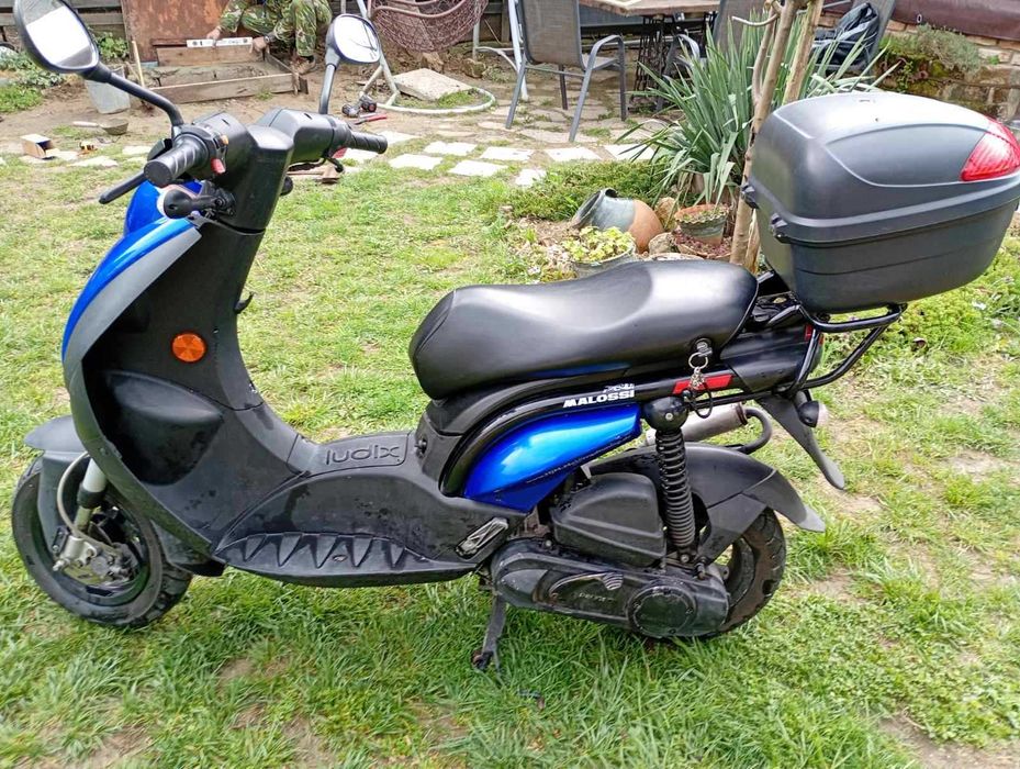 Скутер Пежо Лудикс