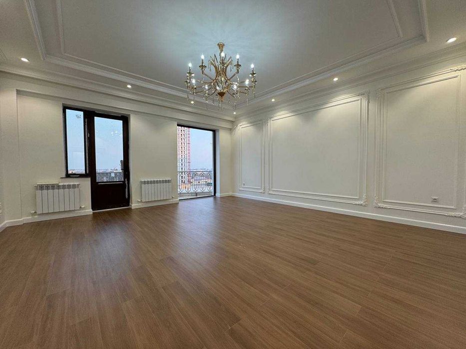 3-комн. квартира 105 м², ул. Чехова, 3/10/10, новый евроремонт