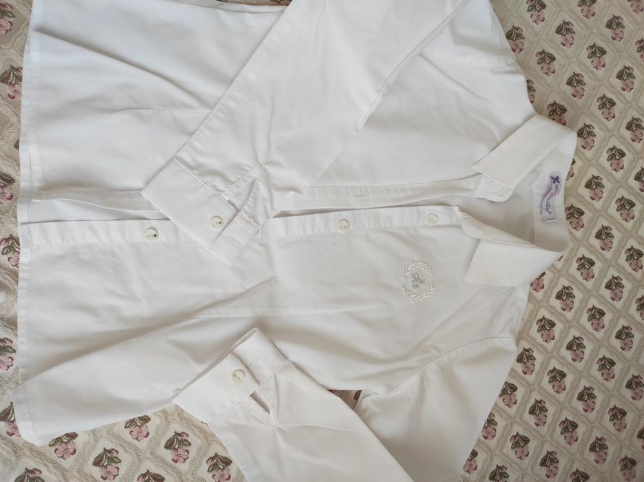 Рубашки школьные