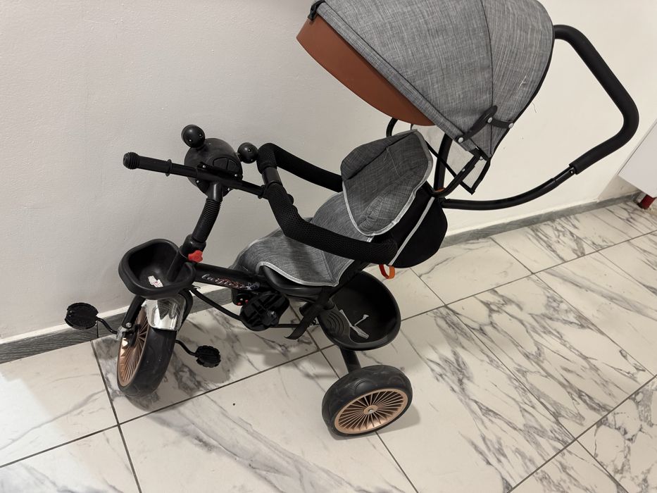 Продается Новый Трёхколёсный велосипед