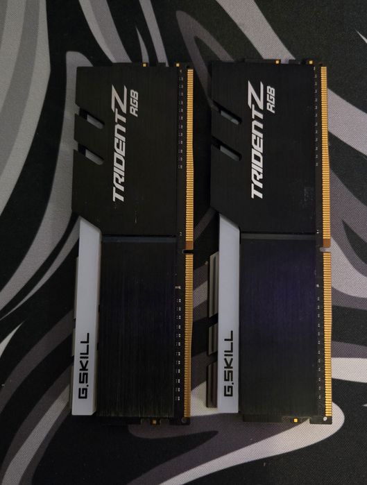 G.Skill TridentZ RGB 2x8 3200