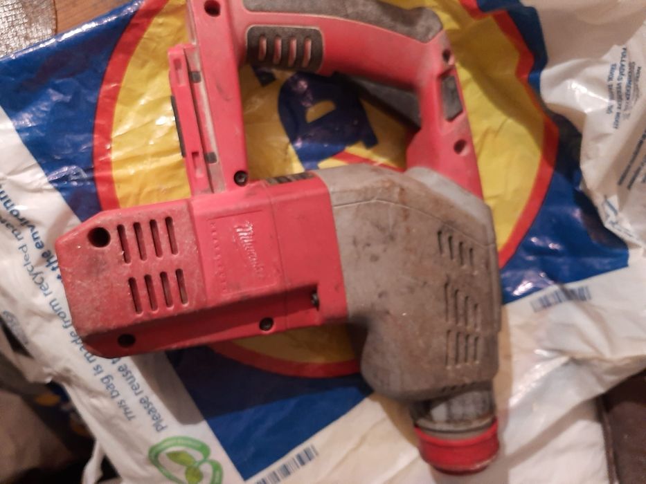 Milwaukee rotopercuto m28