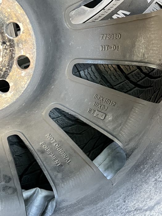 Продавам Алуминиеви Джанти 19" – Мултимеждуболтово разстояние (10 дупки)