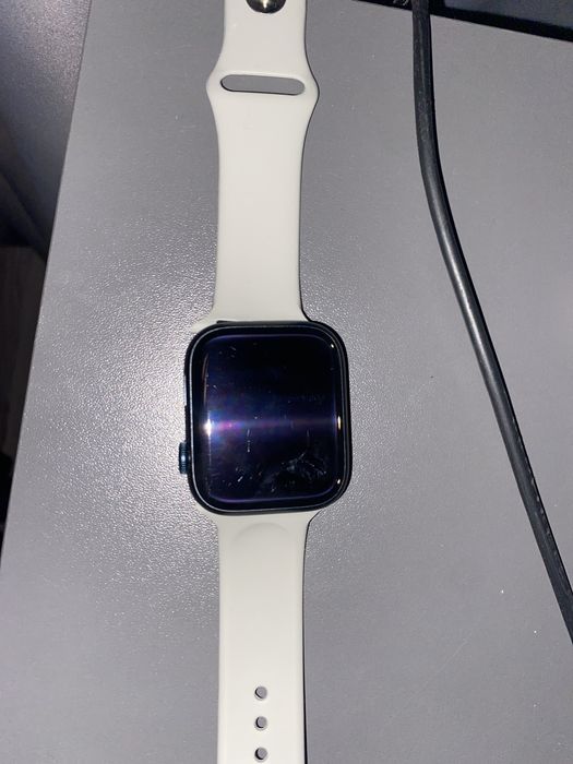 Apple watch 8 series 45 mm