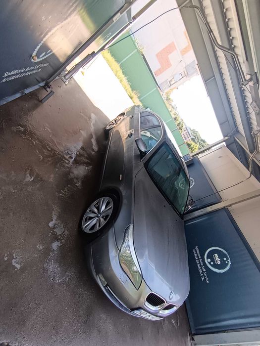 BMW 5 Series 2009 — imagine 2