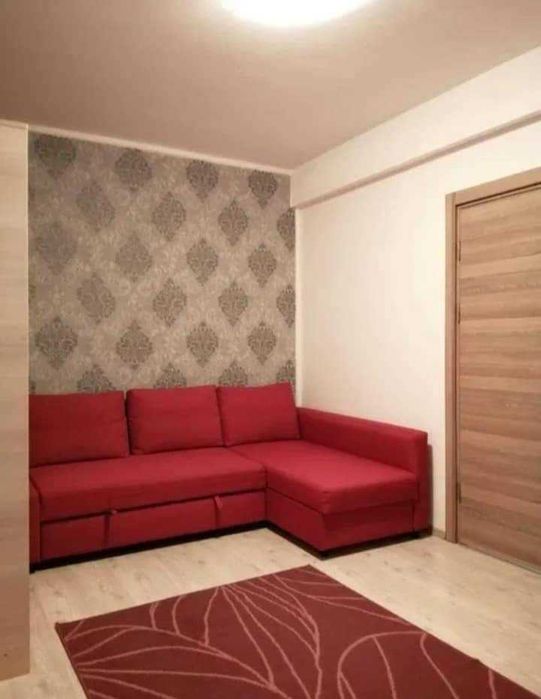 Proprietar inchiriez garsonieră cu loc de parcare