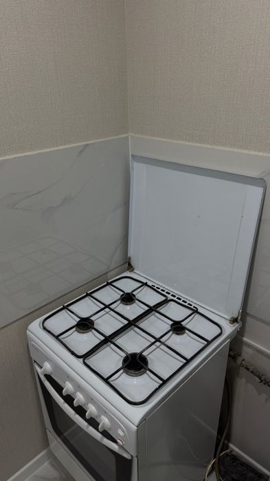 Срочно продам газплиту GEFEST