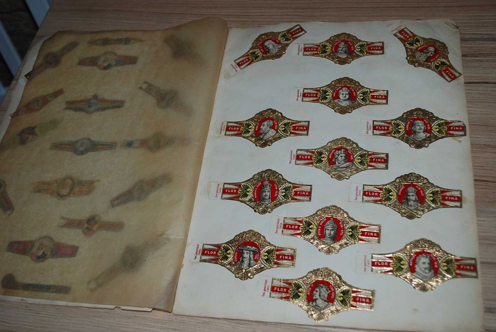 Vand caiet de colectie cu etichete vechi ,de trabucuri