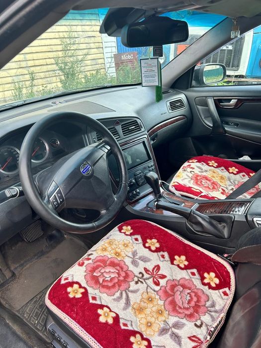 Подам автомобиль