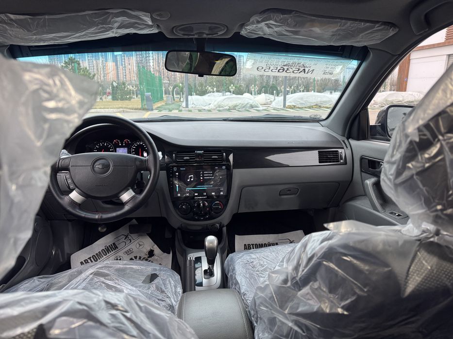 jentra 2022 kichkina petno bor