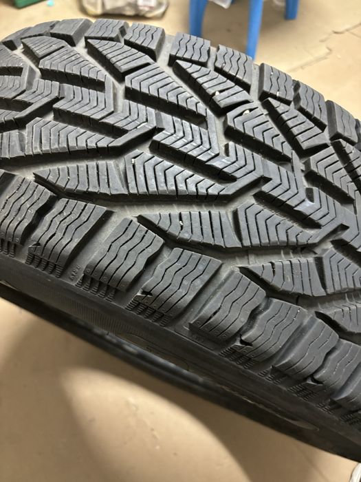 Roti Anvelope de iarna  : 235/55/19
