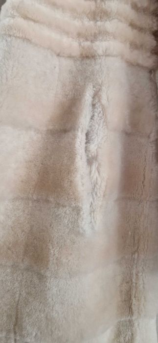 Продам шубу мутон с норкой