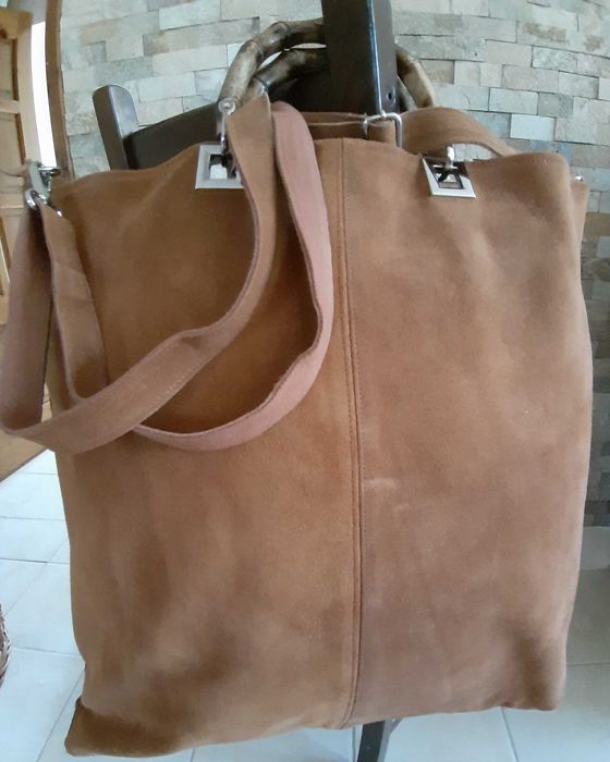 LUCY Чанта от естествена кожа