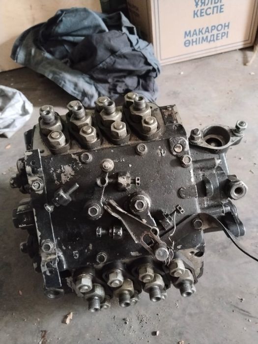 Продаётся топливный насос высокого давления