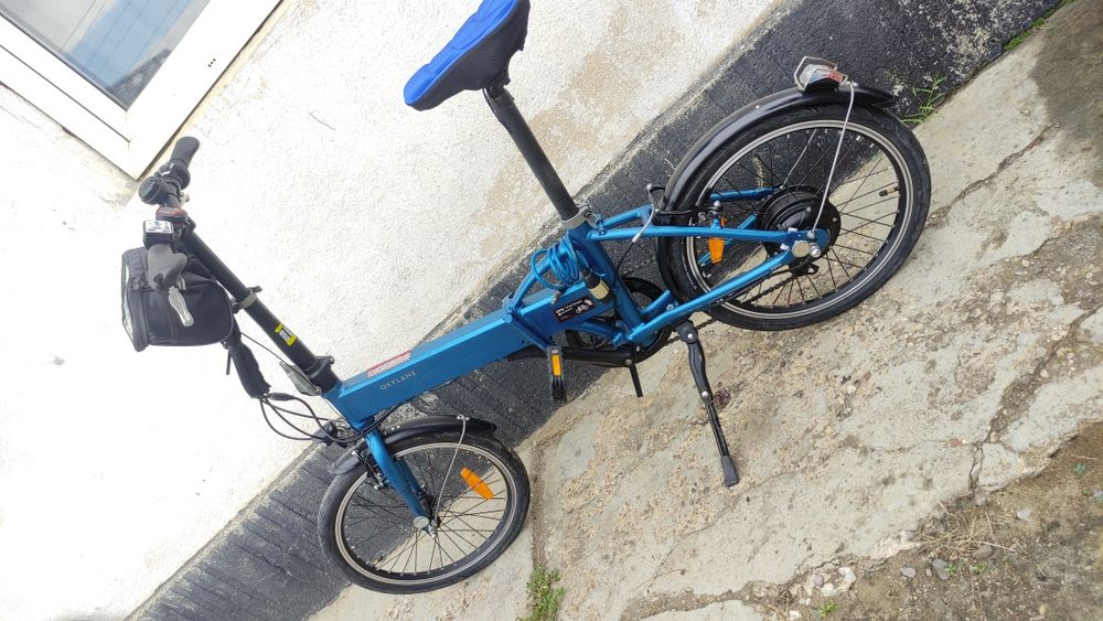 Bicicleta electrica pliabila b-twin ca Noua