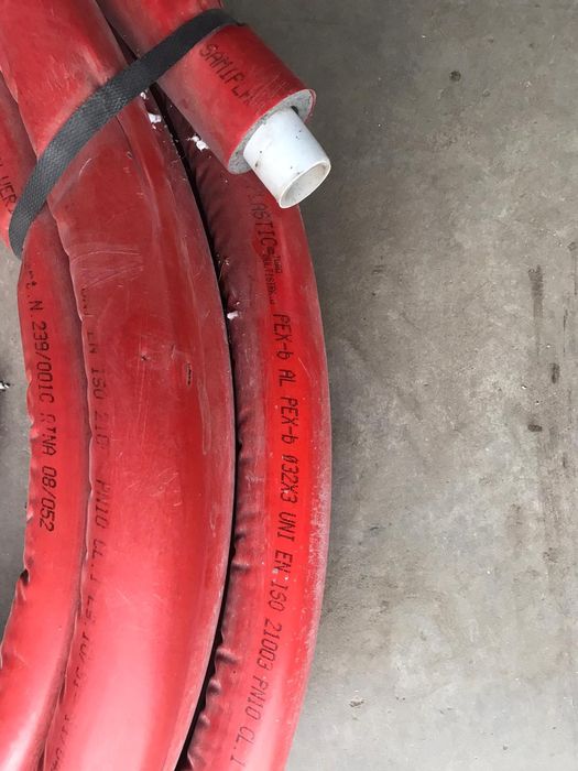 Țeavă pexal 32x3 colac 25 Ml izolație roșie