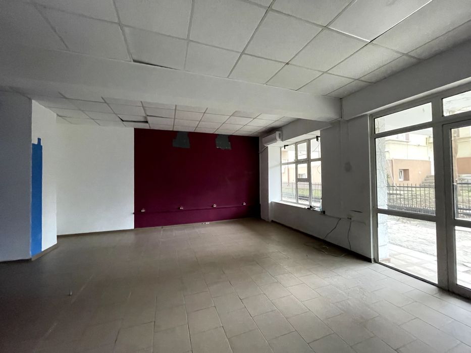 Închiriere spațiu comercial - zona rond agronomie, complex studențesc