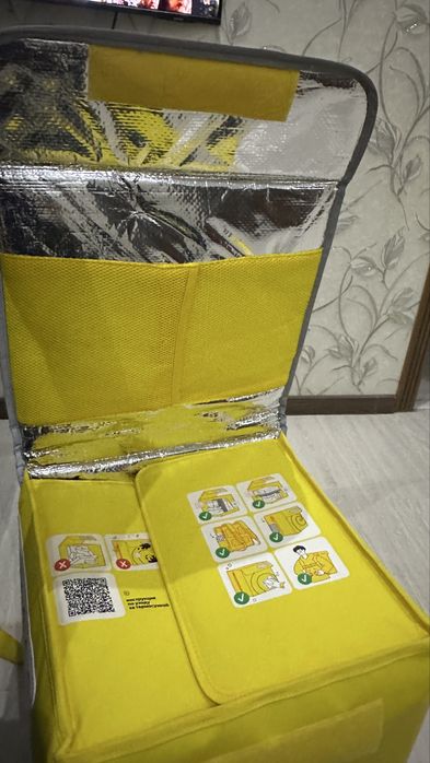 Яндекс сумка почти новый