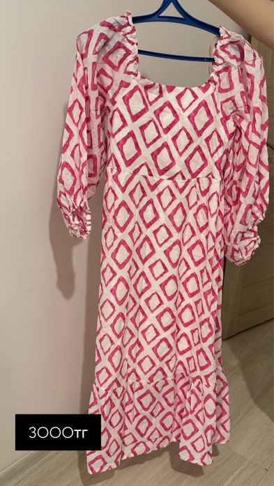 Продам платье 6000 тг