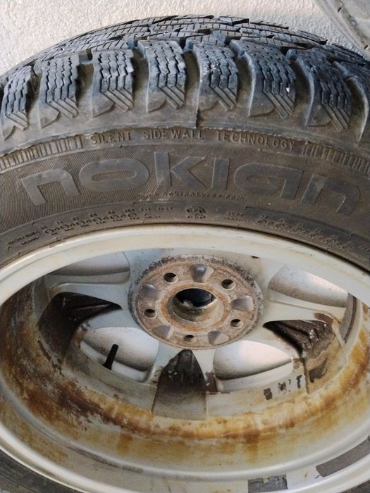 Джанти с гуми Nokian 205/55/16