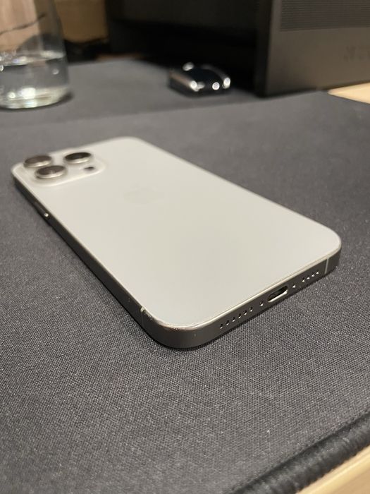 iPhone 15 Pro Max Natural Titanium 256GB