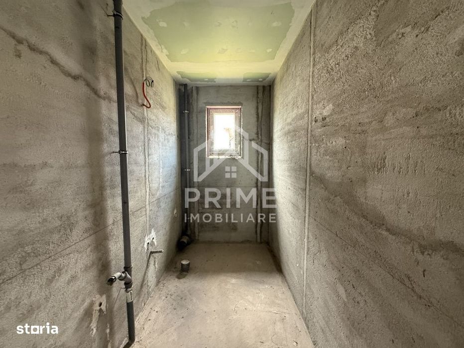 Casa semifinisata de vanzare | Cartier Recea | 604 mp teren| 104 mp ut