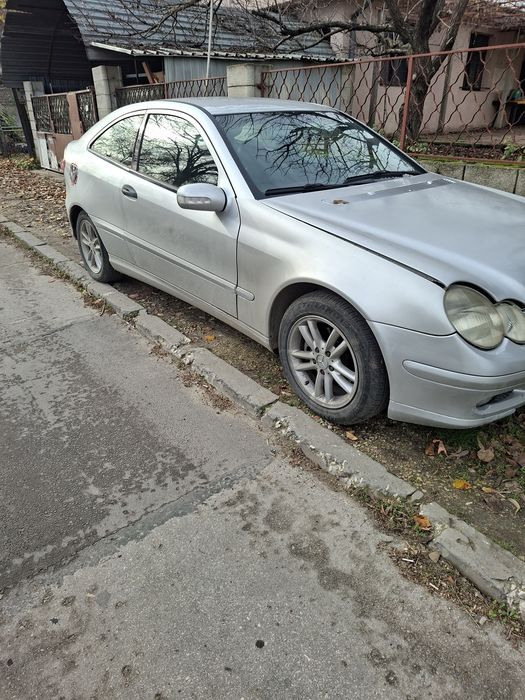 Продава се Мерцедес W 203