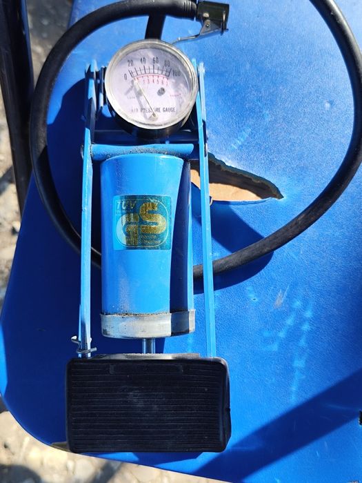 Понпа крачна едно бутало.