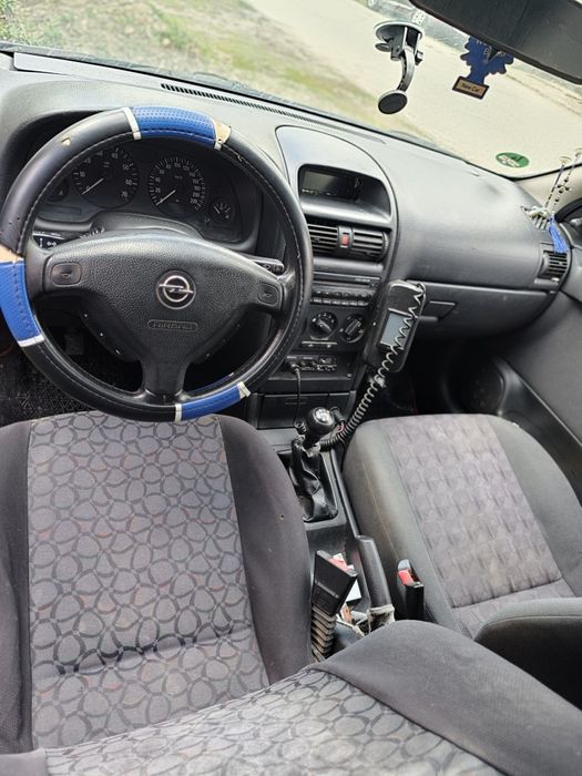 Vând Opel Astra G